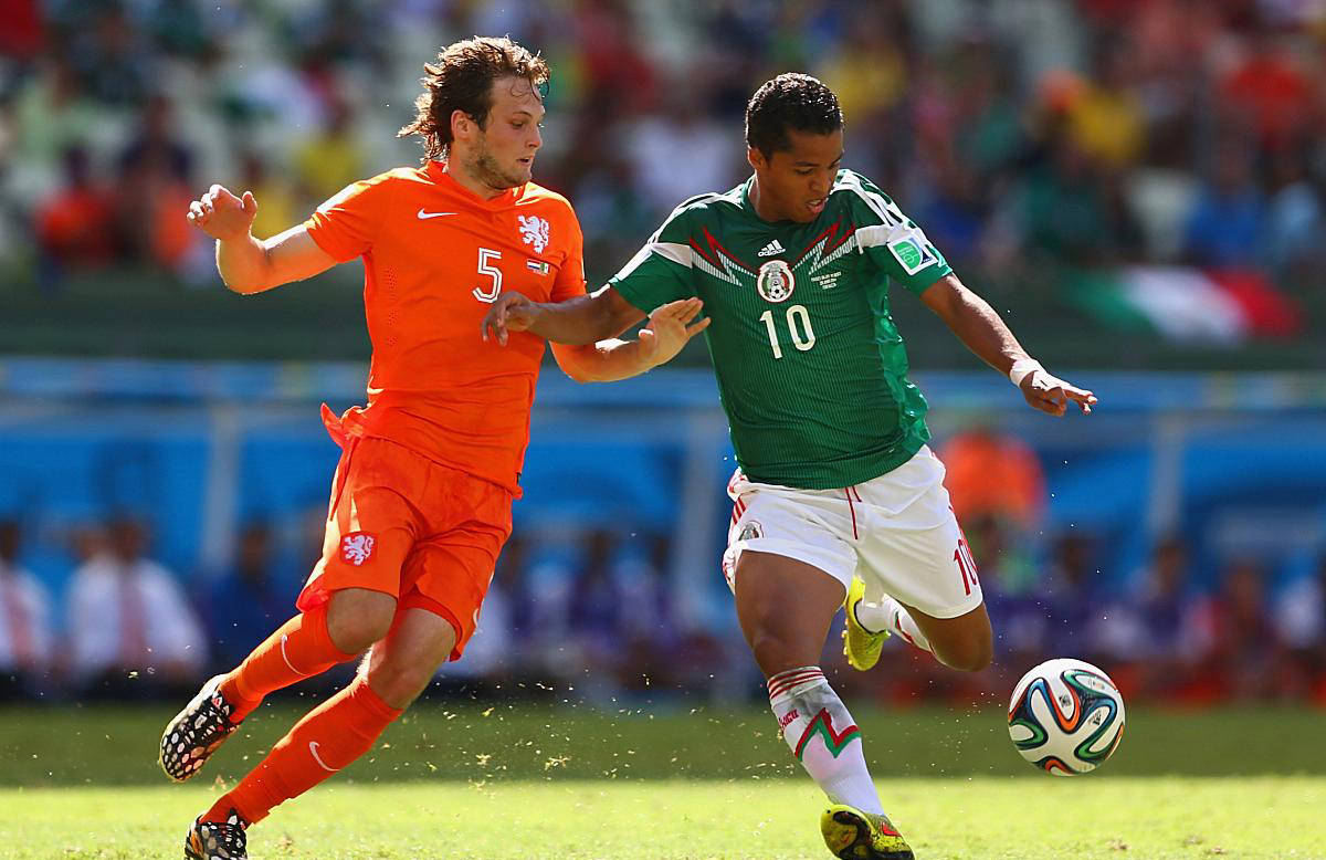 关于阿贾克斯发布备战花絮，赛后刷新队史纪录，国王杯任务艰巨，训练强度明显提升的信息