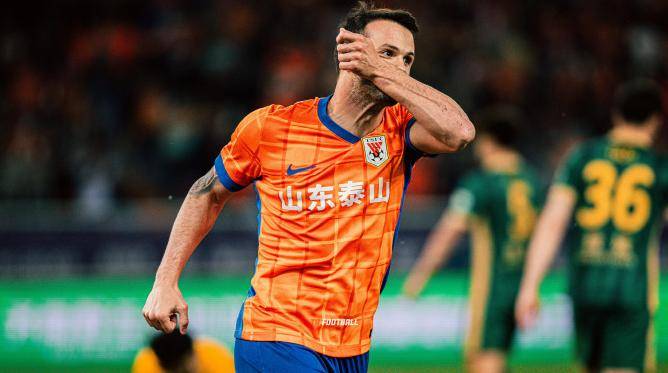 转折点！葡萄牙体育完成体检；中超赛后攻防权衡；质疑声仍在；高层口径保持一致 