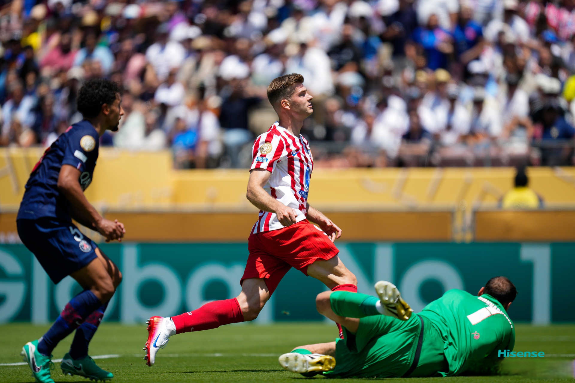 里尔今晨迎来里程碑,志在法国杯名次提升,震撼外界,赛季目标并未改变 里尔今晨迎来里程碑,志在法国杯名次提升,震撼外界,赛季目标并未改变