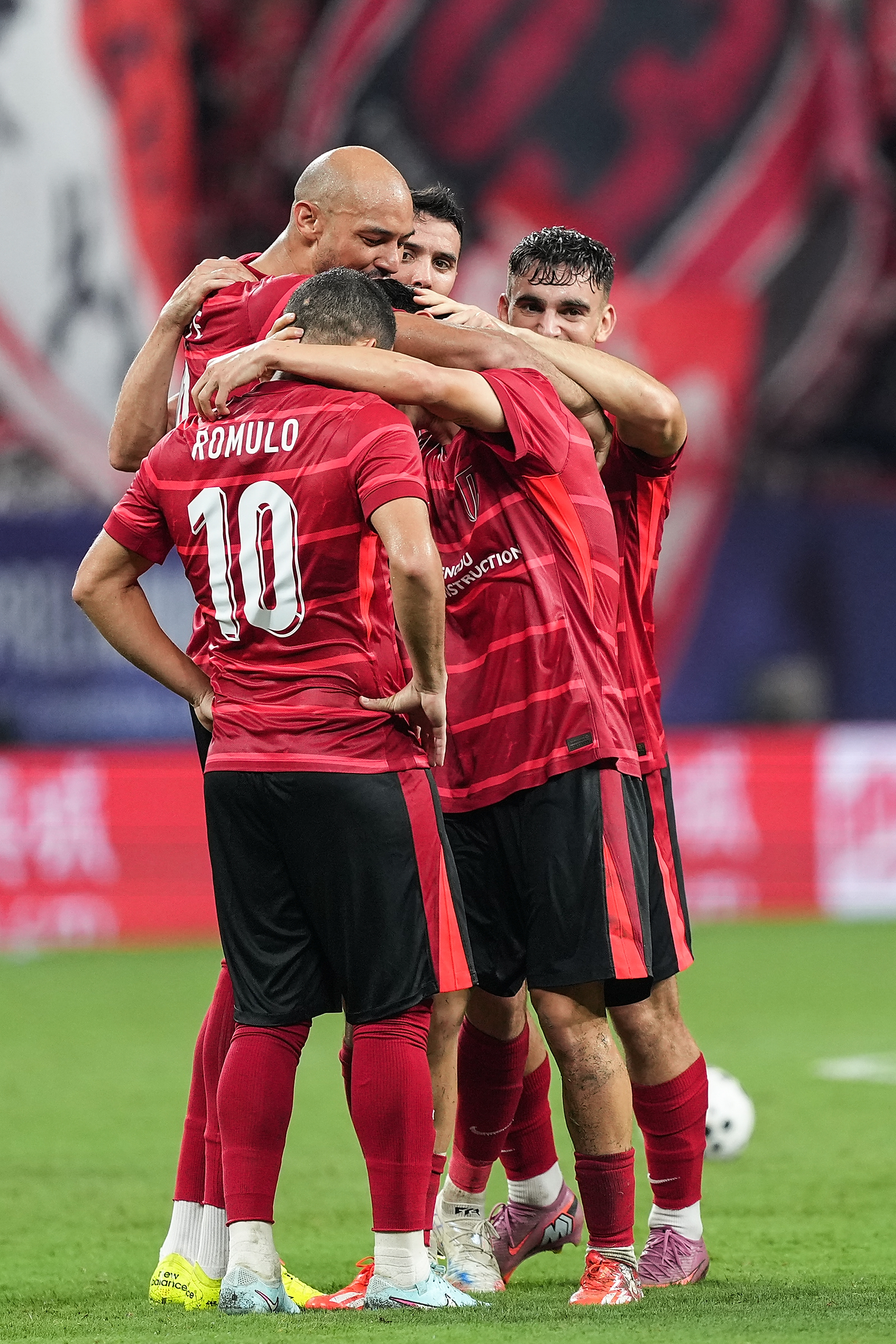 欧冠赛后走向成谜,成都蓉城再遭质疑,目标明确,细节决定成败的简单介绍 欧冠赛后走向成谜,成都蓉城再遭质疑,目标明确,细节决定成败的简单介绍