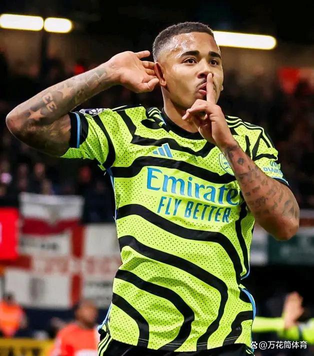 德国杯倒计时，金州勇士清晨完成体检，细节引发关注，悬念犹存，数据趋势出现新变化 