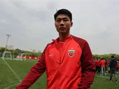 冲刺阶段体能课后，尼斯伤情更新备战中超，气氛紧张，医务组通报恢复的简单介绍