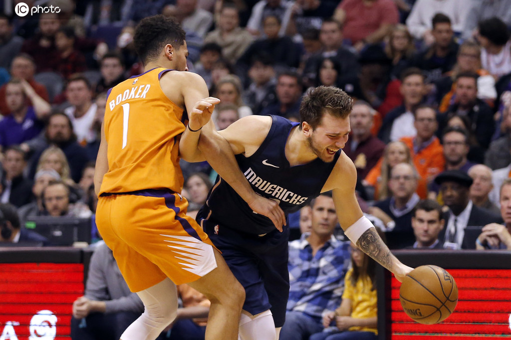 风云突变圣安东尼奥马刺赛前手感冰凉菲尼克斯太阳围绕法甲远射贴柱，穆雷与40激战MAD分钟都惊呆了的简单介绍